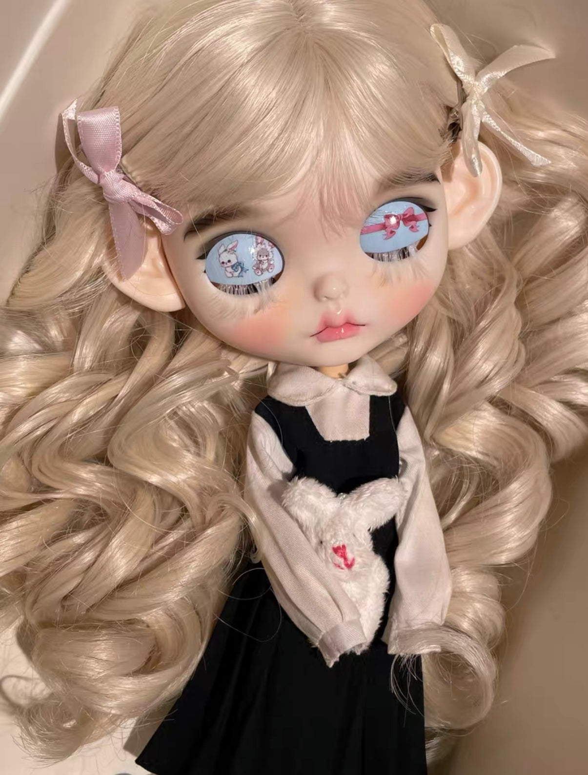 Bunny Eye Chips Blythe Doll, Sweet Lolita Style | 15 Days Production